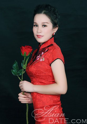 Most gorgeous profiles: caring Thai member Yanfang from Shanghai