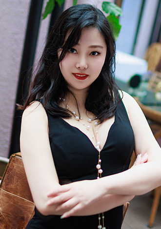 Hundreds of gorgeous pictures: meeting Asian member Liang from Shanghai