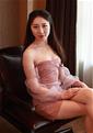 Hundreds of beauties: Online member Lingling