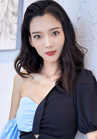Gorgeous member profiles: attractive member Yuan from Shenzhen